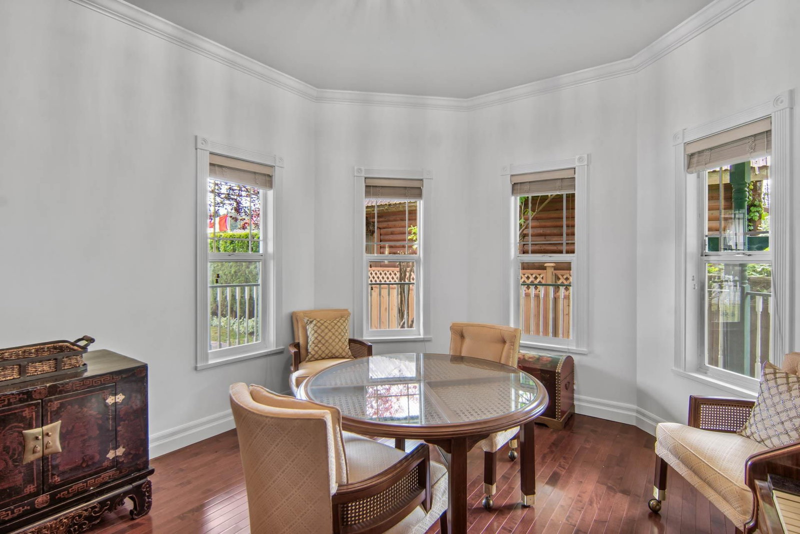 Listing Image 22
