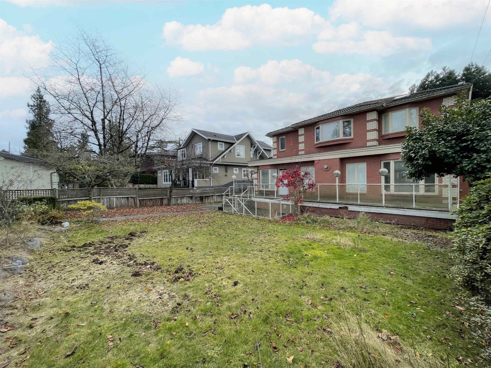 Listing Image 14