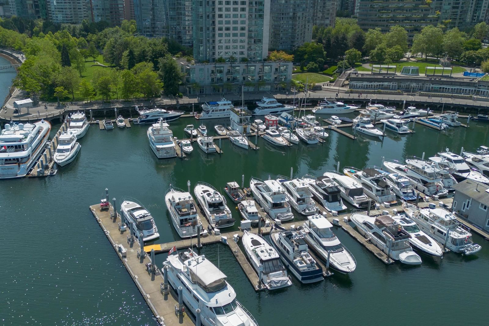 Listing Image 9