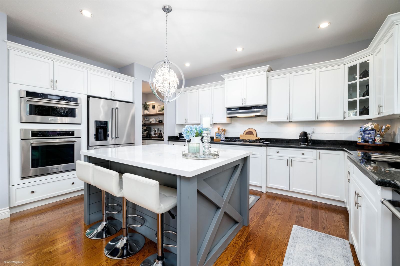 Listing Image 12