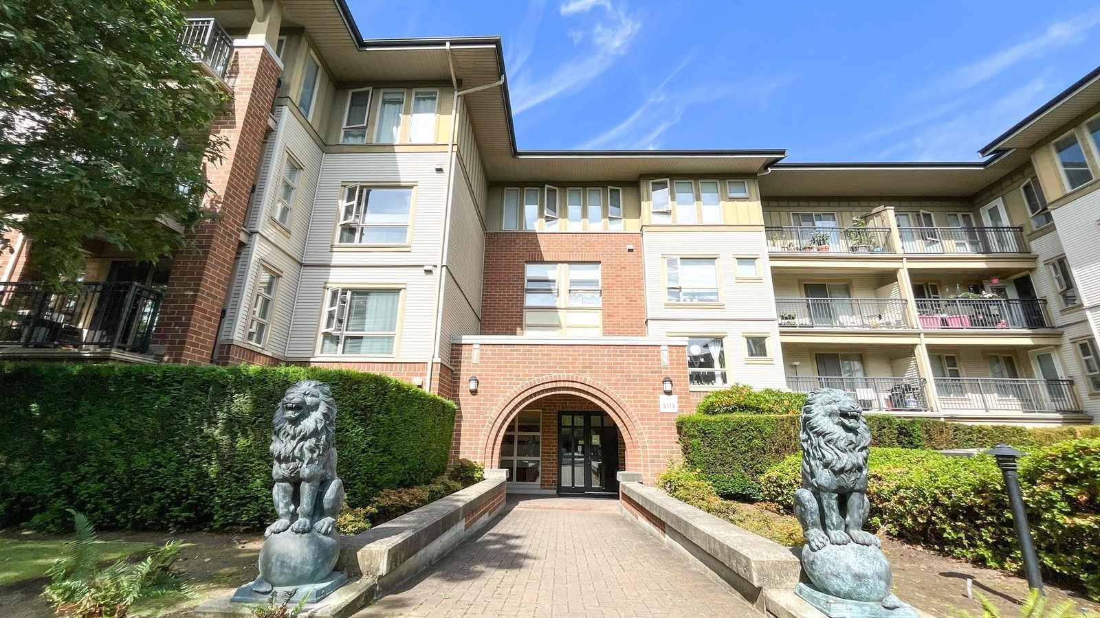 Listing Image 1