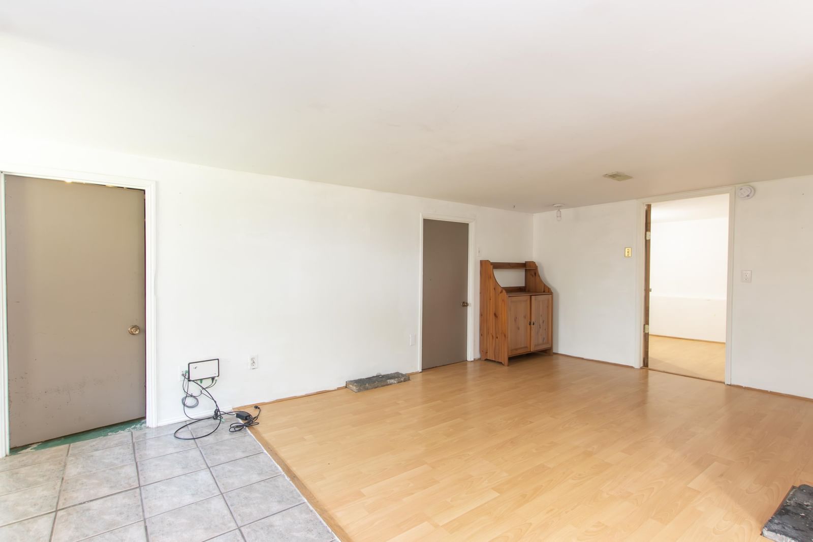 Listing Image 30