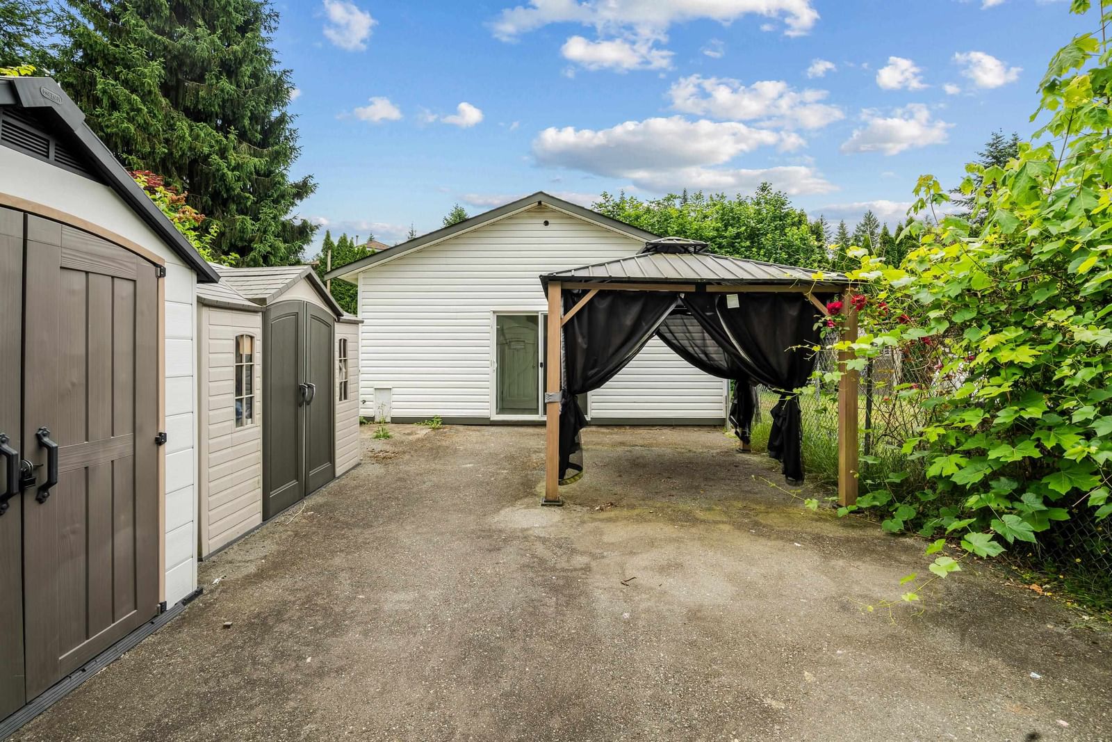 Listing Image 34