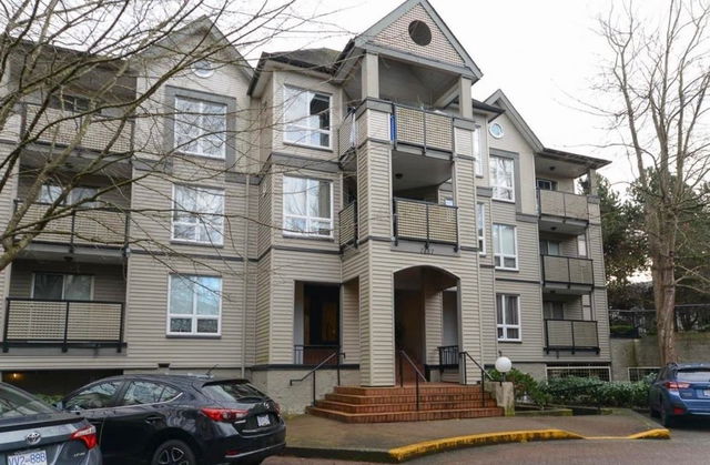 303 - 7457 Moffatt Road