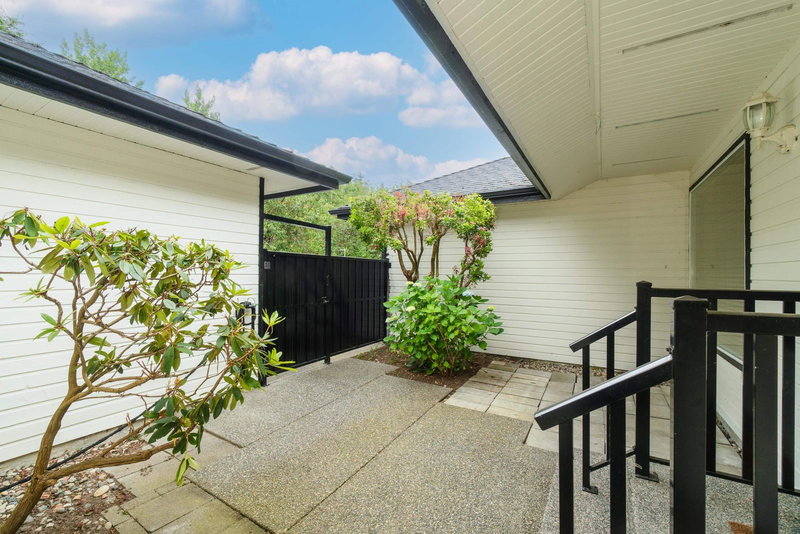 14098 20 Avenue, Surrey, V4A 8P8 | Image 2