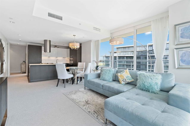 1104 - 6633 Pearson Way