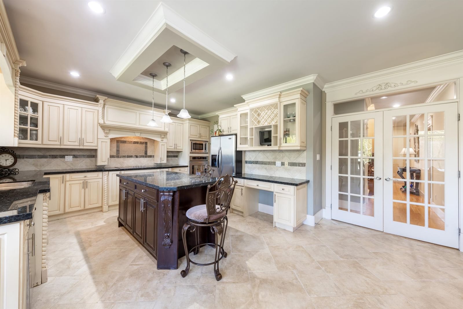 Listing Image 12