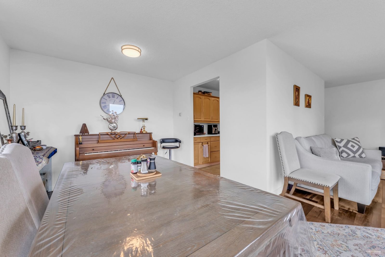 Listing Image 17