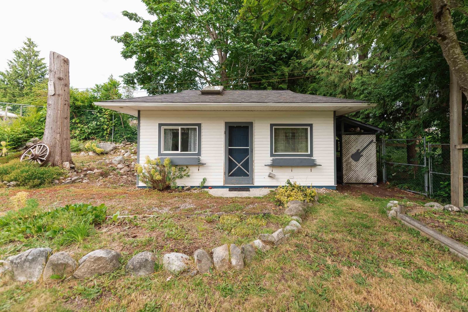 Listing Image 19