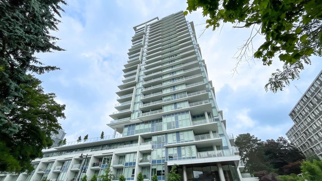 1403 - 555 Sydney Avenue