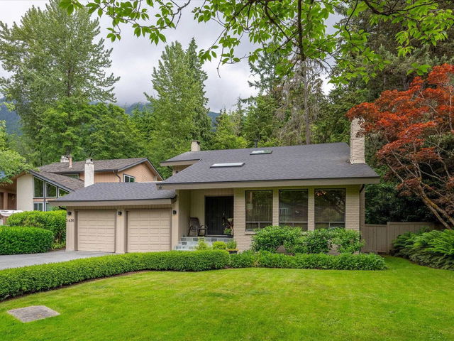 5436 Blueberry Lane