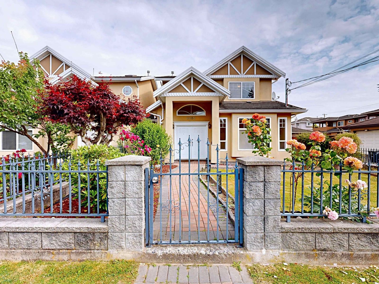 Listing Image 1