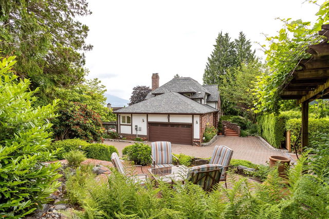 2953 Admiral Court