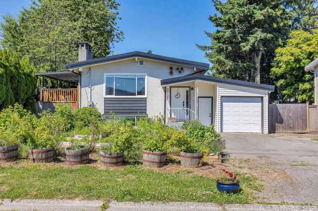 45142 Oliver Crescent