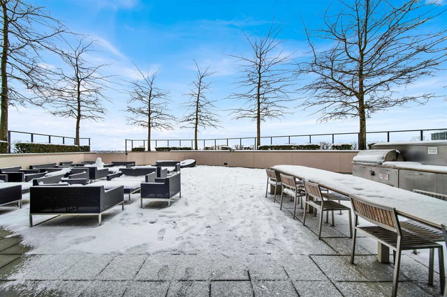 502 - 128 Cordova Street W