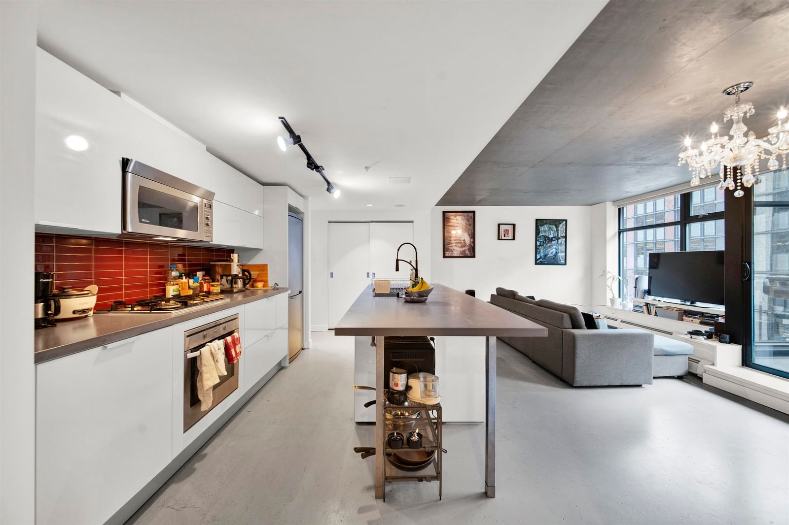 Listing Image 13