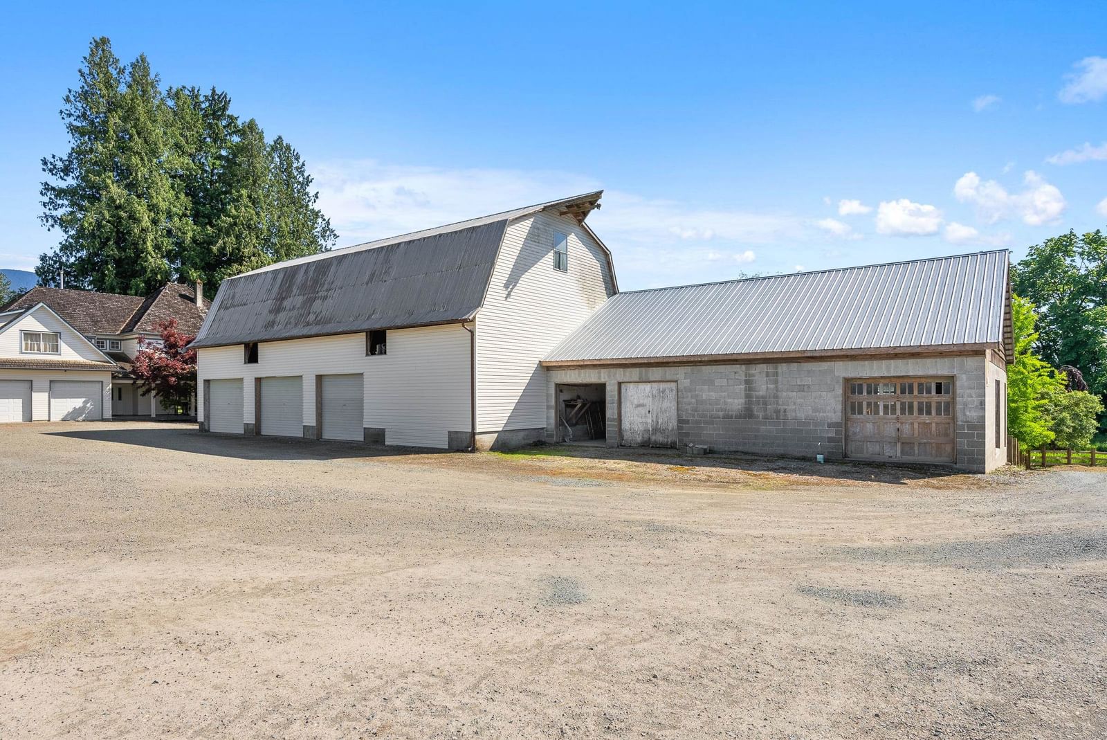 Listing Image 19