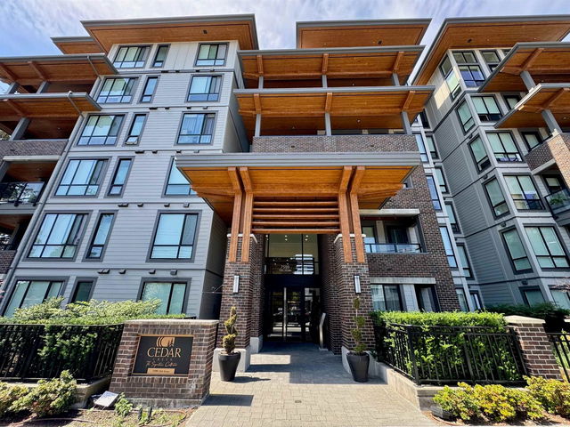 607 - 7599 15th Street