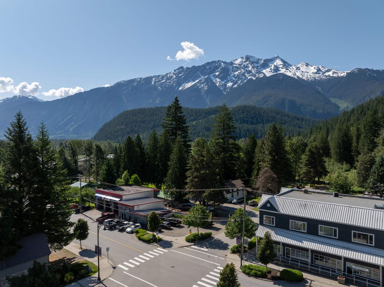 Listing Image 6