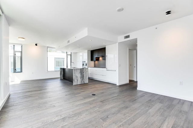 1007 - 1688 Pullman Porter Street