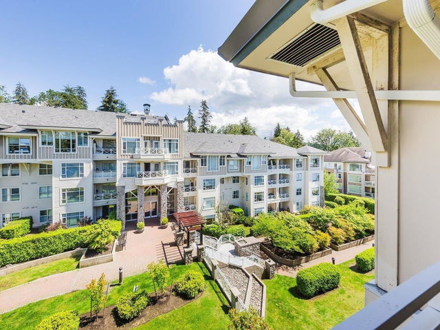 516 - 3608 Deercrest Drive