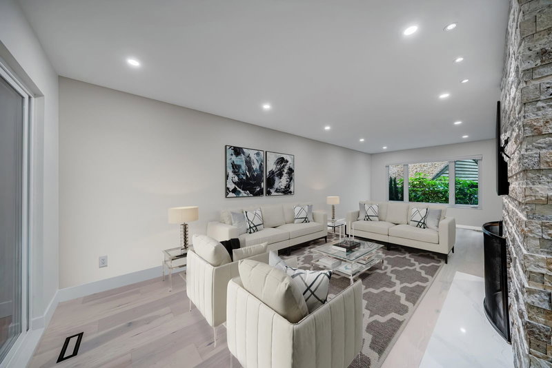 867 Frederick Road, North Vancouver, V7K 2Y5 | Image 2