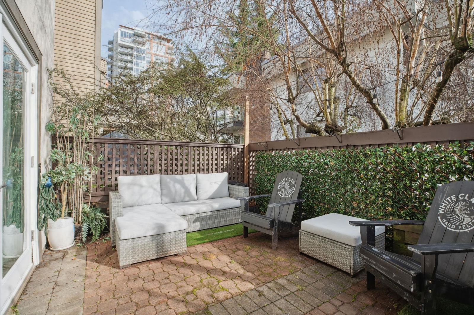 Listing Image 20