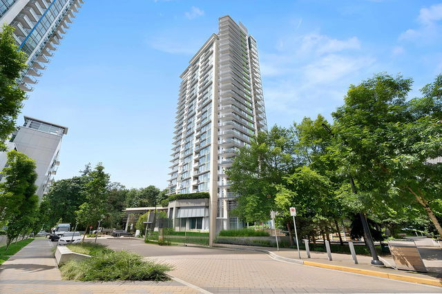 1001 - 680 Seylynn Crescent
