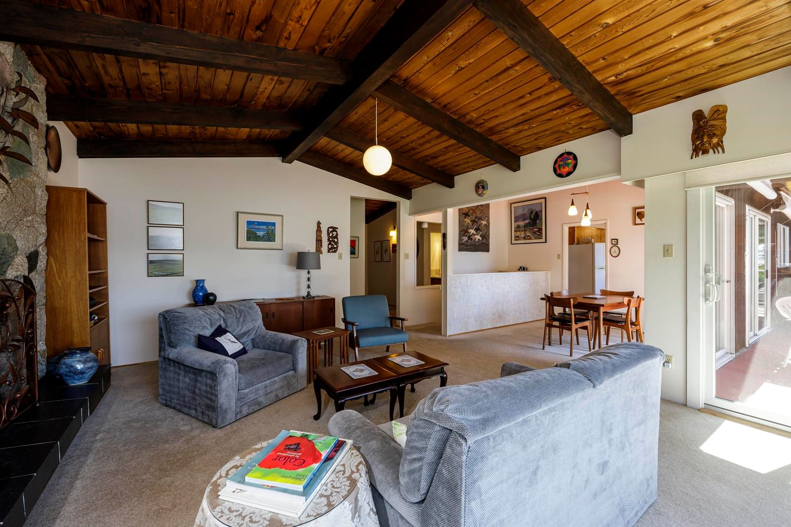 Listing Image 12