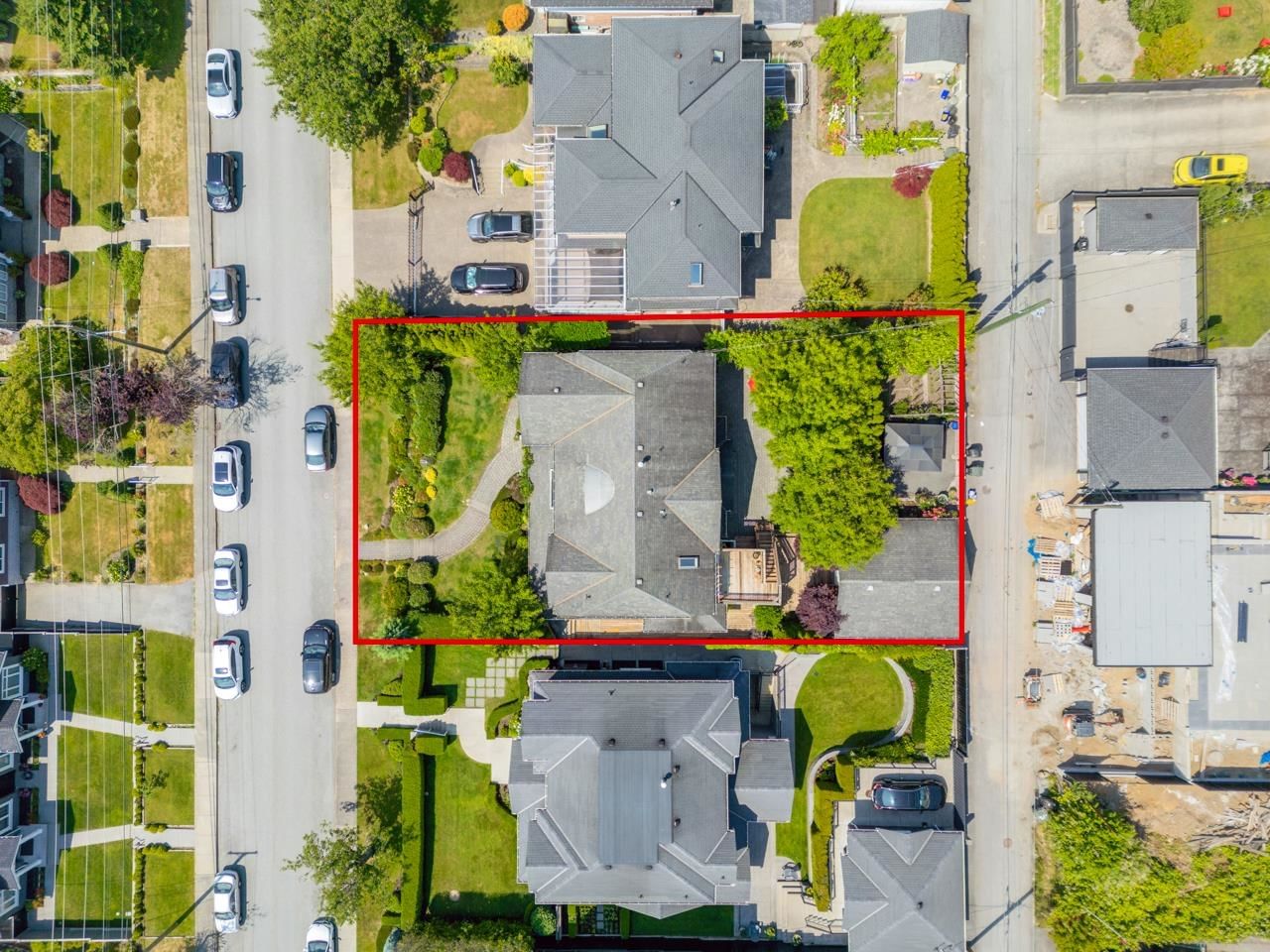 Listing Image 4