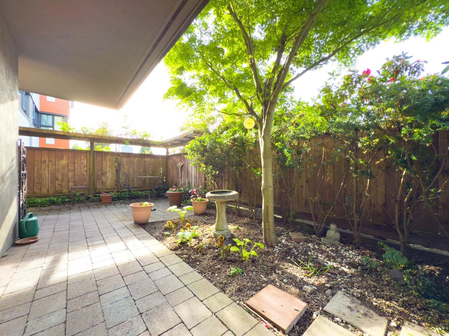 Listing Image 10
