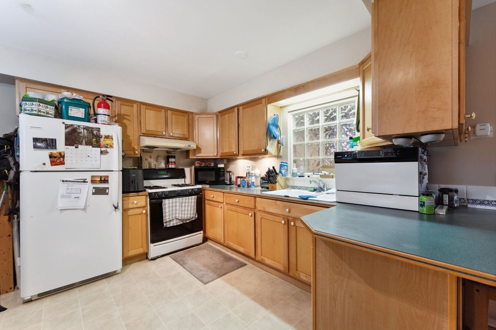 Listing Image 13