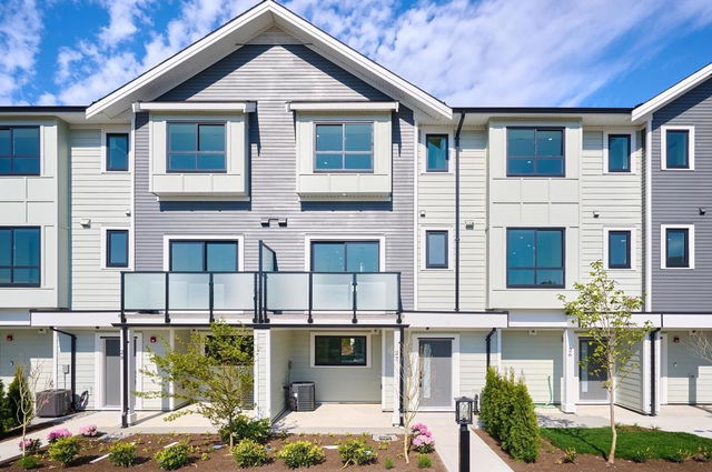 27 - 1115 Roma Avenue