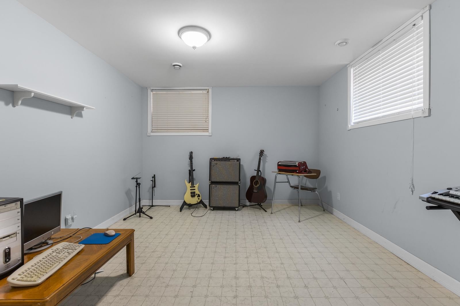 Listing Image 37