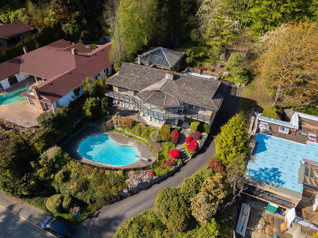 1343 Tyrol Road