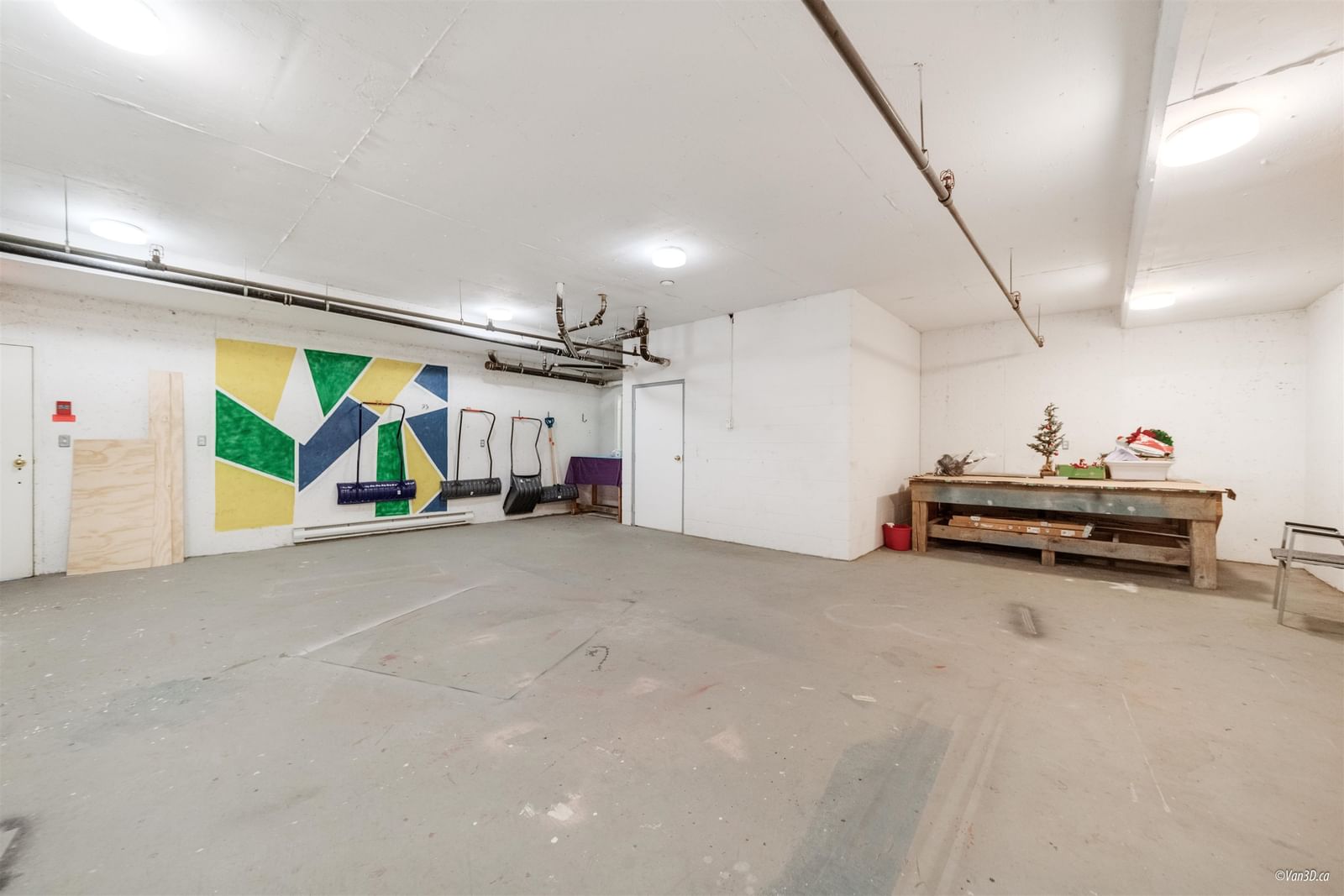 Listing Image 24