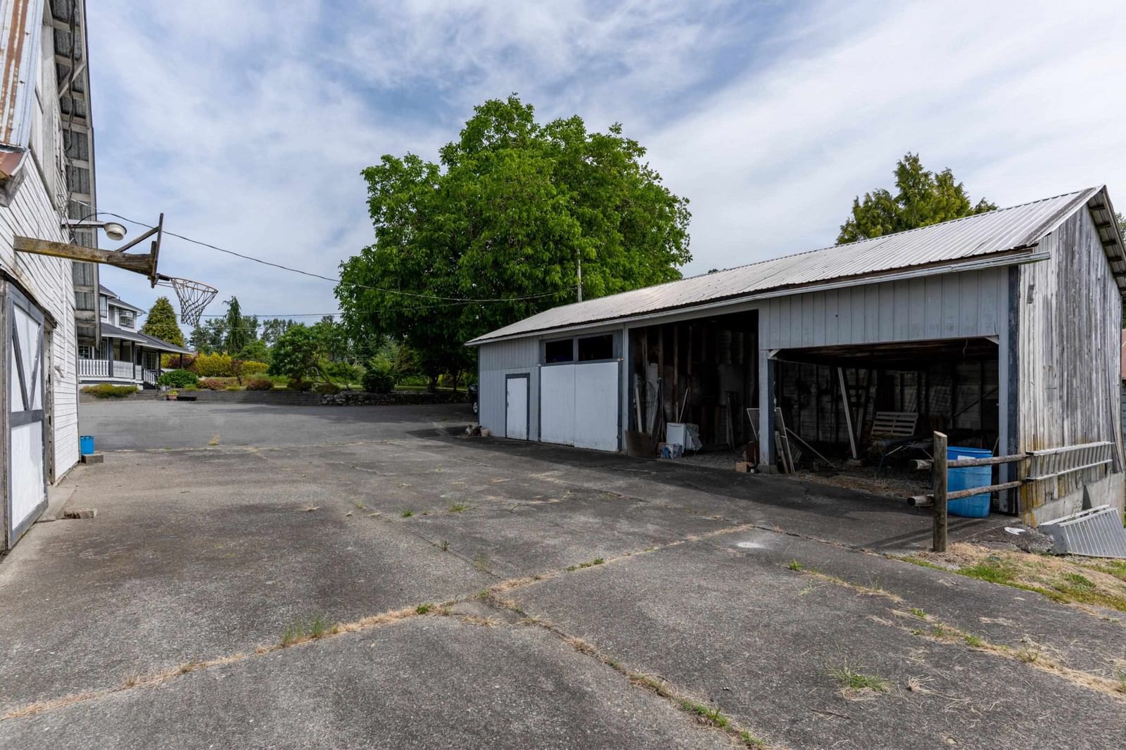 Listing Image 20