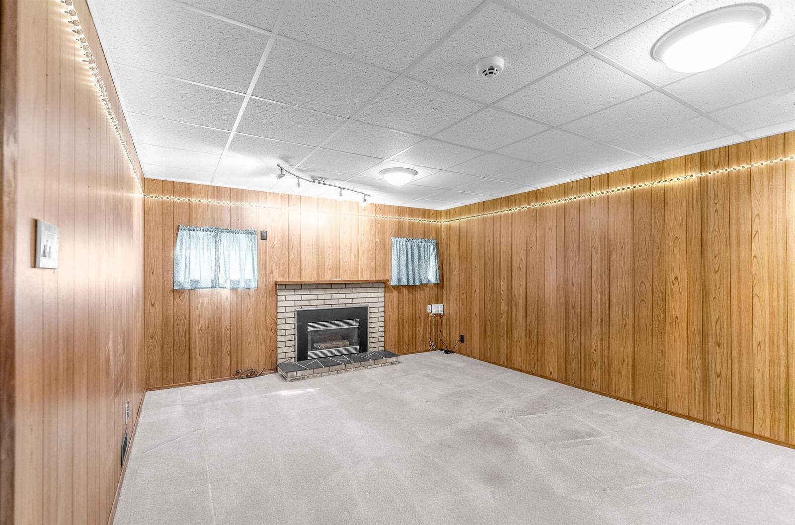 Listing Image 26