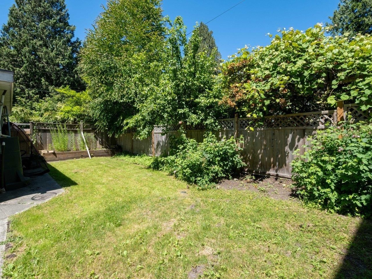 Listing Image 38
