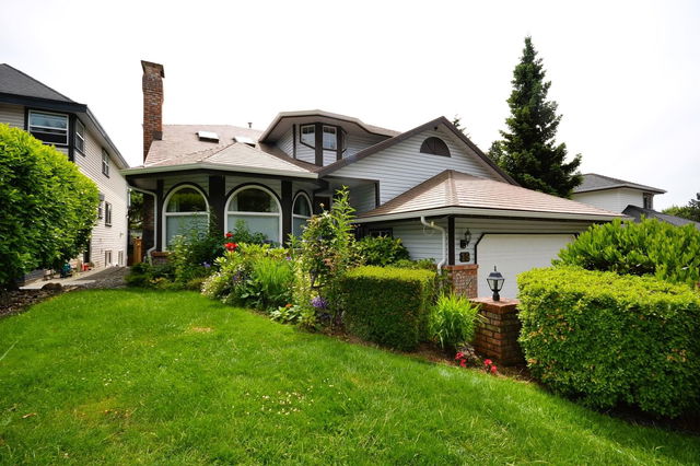15 Parkwood Place