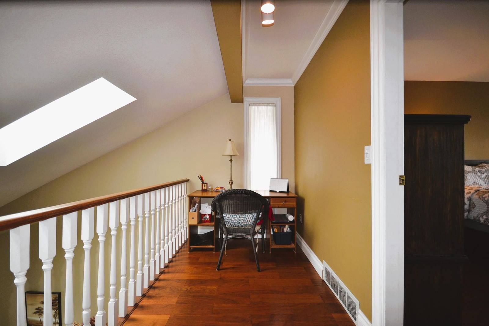 Listing Image 14