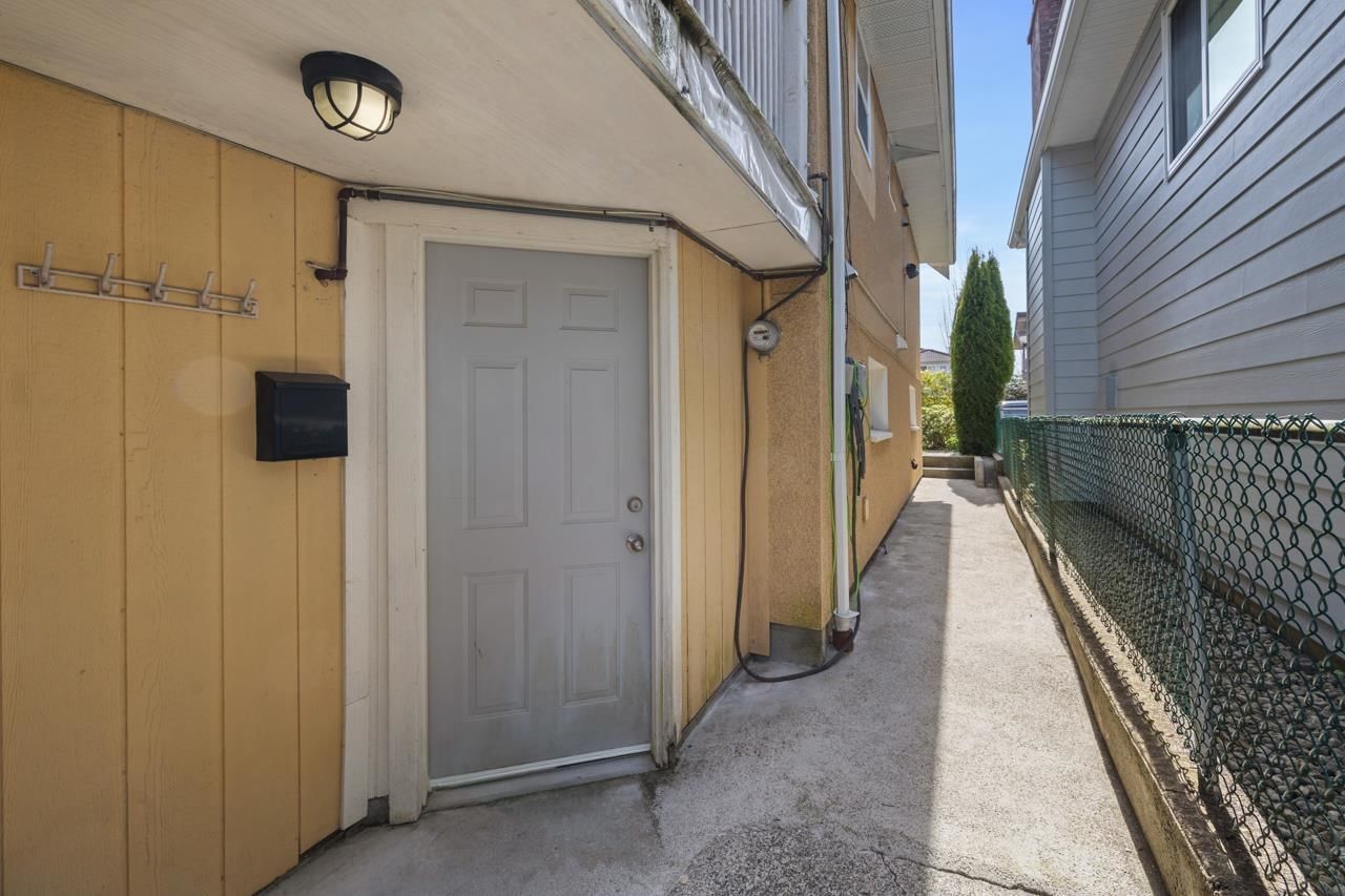 Listing Image 23