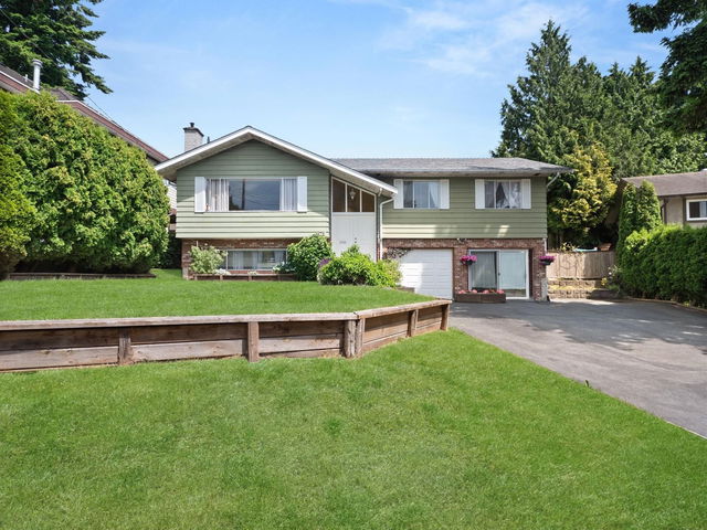 11774 Kerr Bay