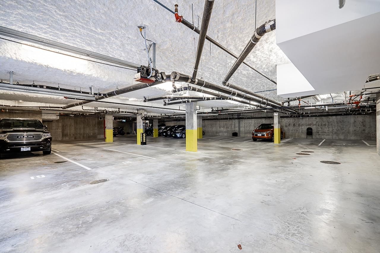 Listing Image 37