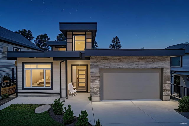 4 - 5988 Lindeman Street