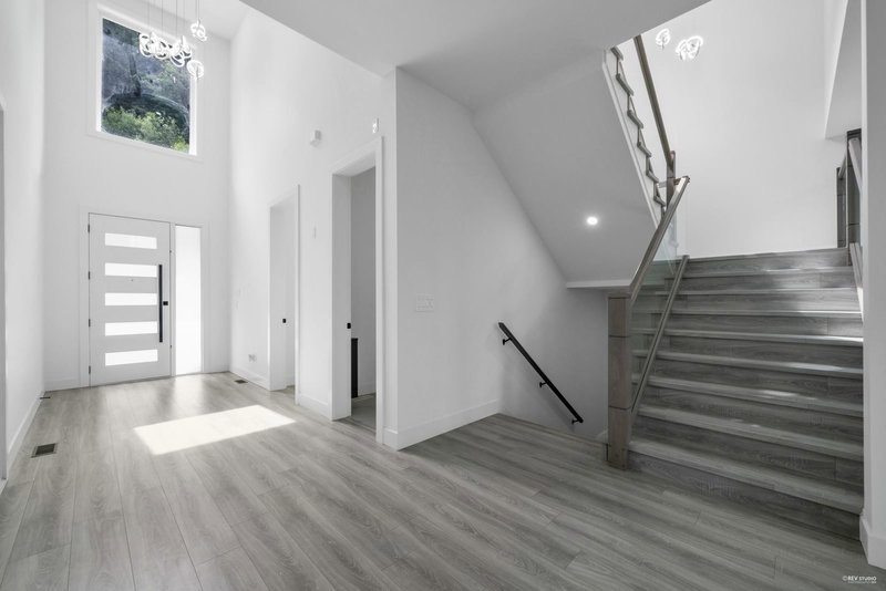 4 - 5988 Lindeman Street, Chilliwack, V2R 0R9 | Image 3