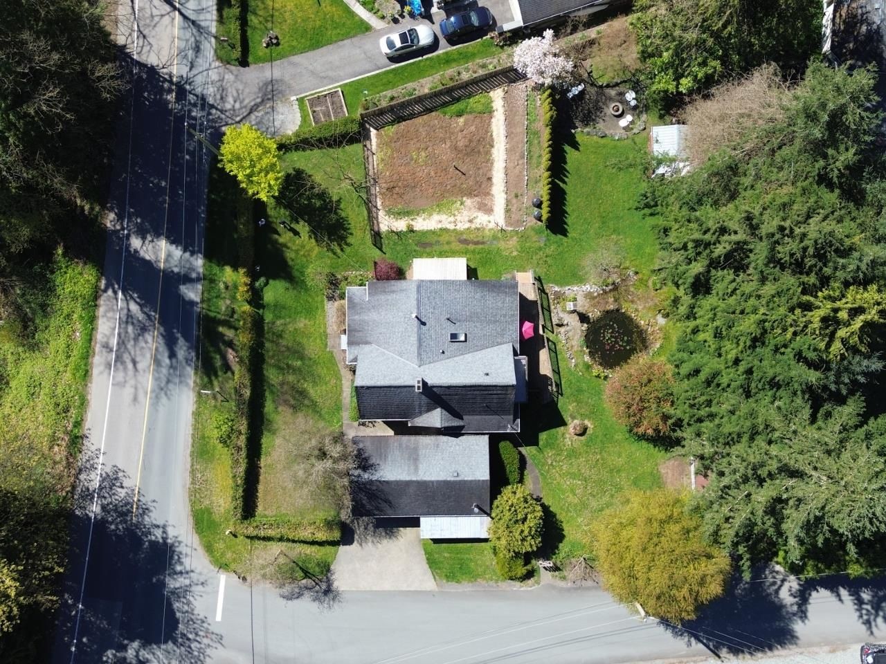 Listing Image 38