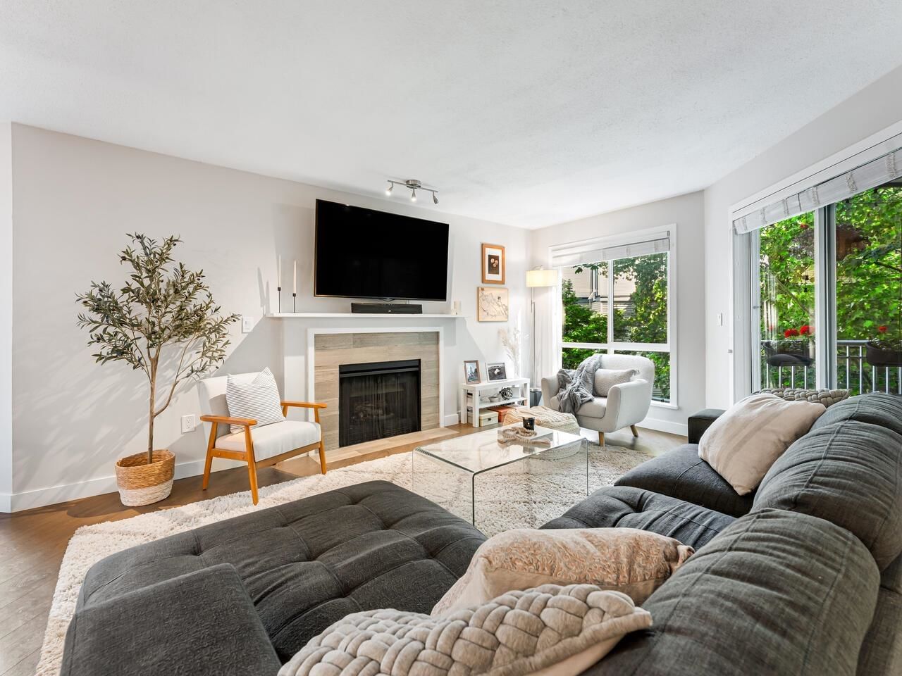 Image of home for listing MLS® R3016600
