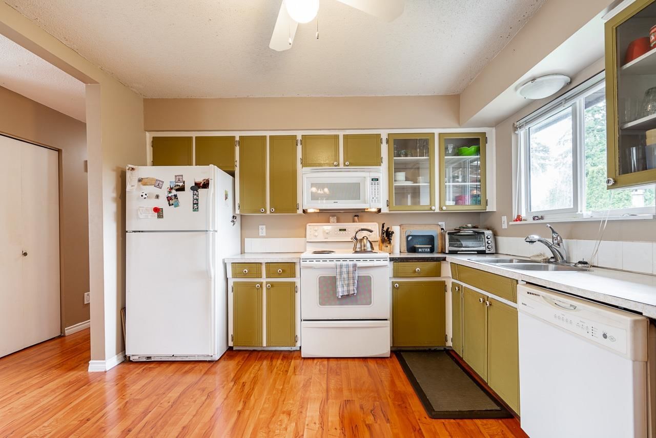 Listing Image 14