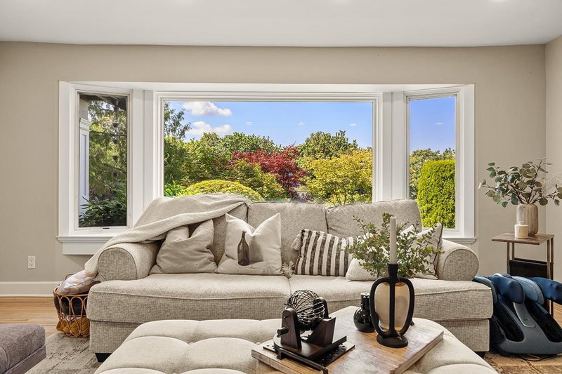 7488 Whelen Court, Burnaby, V5E 1X3 | Image 3